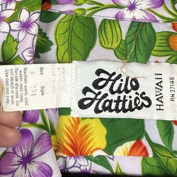 Vtg 70s Hilo Hattie Hawaiian Camp Shirt M Polyester Multi Floral Tropical Beach - Picture 4 of 8